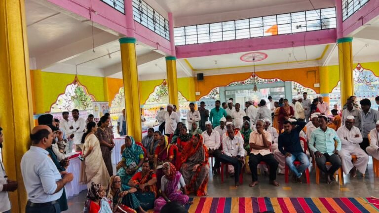 लोणी येथे आरोग्य शिबीर संपन्न
